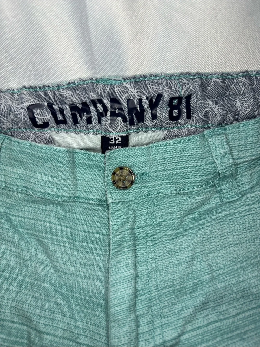 Company 81 Men's Teal Shorts size 32 Waist‎